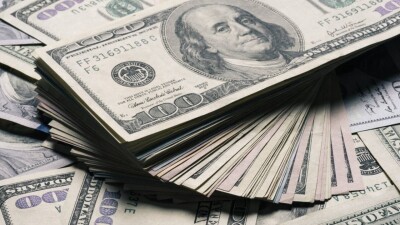 Курс доллара вырос к тенге на бирже 23 января