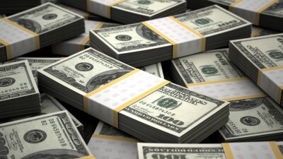 Сколько стоит доллар в обменных пунктах и на бирже
