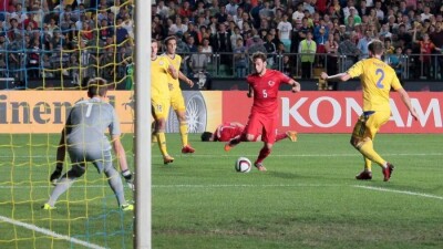 Федерация футбола: После отказа от госфинансирования уровень игры упадёт