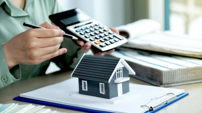 Законопроект о банкротстве физлиц рассматривают в мажилисе. Защитит ли он права должников на единственное жильё