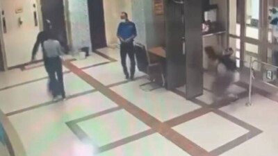 Акимат Алатауского района: Журналист и оператор "Хабара" спровоцировали конфликт, но поведение охранника было неприемлемым