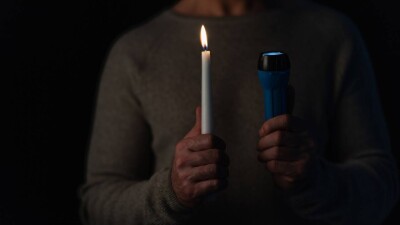 Более 2 тысяч жителей Туркестанской области остаются без света из-за непогоды