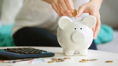 В Казахстане разрешат использовать пенсионные накопления для лечения ребёнка, ЭКО и оплаты услуг санаториев