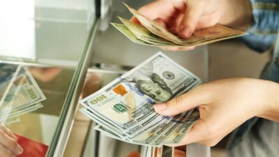 Доллар и евро резко подорожали в обменниках Казахстана