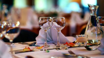 В Нур-Султане будут закрывать рестораны, которые проводят тои