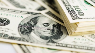 Сколько стоит доллар на бирже и в обменниках Казахстана 26 сентября