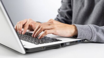 В Казахстане усилили проверку личности абитуриента, сдающего ЕНТ