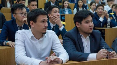 Больше 1500 абитуриентов отказались от своих грантов в вузах Казахстана