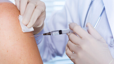 В Нур-Султане осуждённых начали вакцинировать против Covid-19. 60 человек отказались делать прививки
