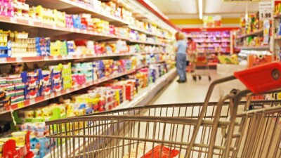 Мамин: До конца 2023 года нужно снять зависимость от импорта по основным продуктам питания