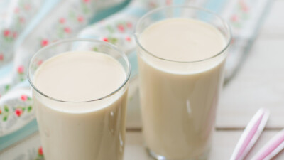 В России до конца года намерены завершить доклинические испытания съедобной вакцины против КВИ со вкусом ряженки