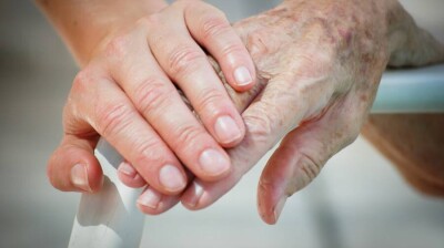 189 тысяч казахстанцев получат денежный подарок ко Дню пожилых людей. В каких регионах предусмотрели выплаты