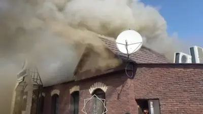 Не допустили взрыв: кафе горело в Уральске