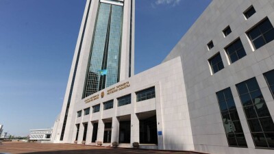 Фракции "Ак жола" и ОСДП проголосовали против принятия отчёта правительства об исполнении бюджета