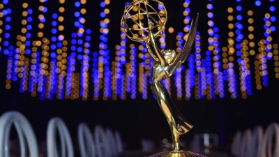 Сериал "Корона" получил семь наград "Эмми"