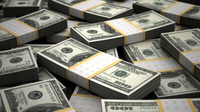 Курс доллара вырос к тенге на бирже и в обменниках Казахстана