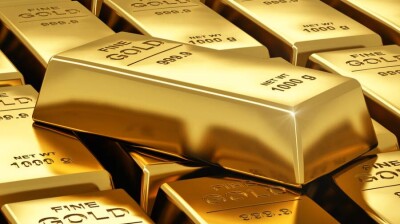 Цены на золото снижаются после роста на 2,3% в конце прошлой недели