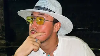 Известного казахстанского блогера объявили в розыск, за информацию обещают вознаграждение