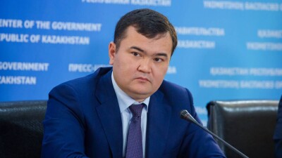 Женис Касымбек покинул пост акима Карагандинской области
