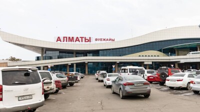 В аэропорту Алматы откроют въезд для автомобилей на второй этаж 29 августа