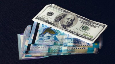 Сколько стоят рубль и доллар в Казахстане 26 июля