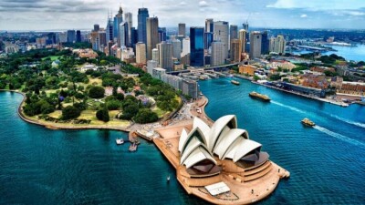 Австралия спустя почти два года откроет границы для иностранных туристов