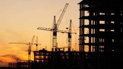 С начала 2021 года в столице выдали пять разрешений застройщикам на привлечение денег дольщиков