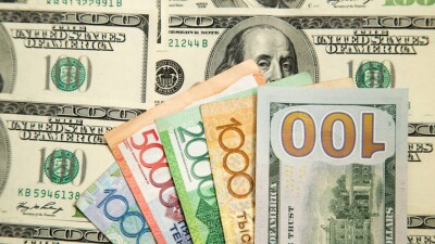 Курс доллара к тенге вырос на бирже