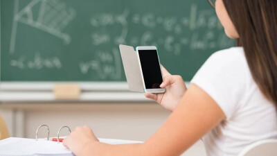 В каких регионах Казахстана школы больше не используют "Күнделік"