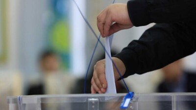 Явка казахстанцев для голосования на референдуме в Грузии составила 100%