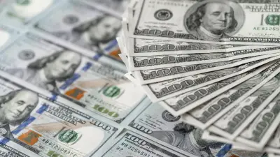 Курс доллара снизился к тенге на бирже 25 июня