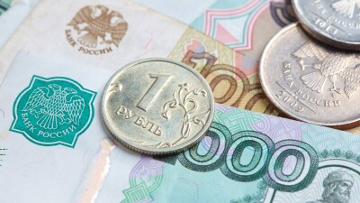 Снова снизился: Нацбанк установил официальный курс рубля в Казахстане на 7 апреля