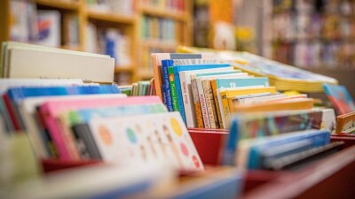 В казахстанских школах создадут условия, чтобы дети могли читать книги и делать уроки