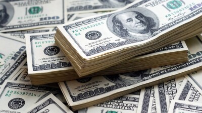 Сколько стоит доллар на бирже и в обменниках Казахстана 9 апреля