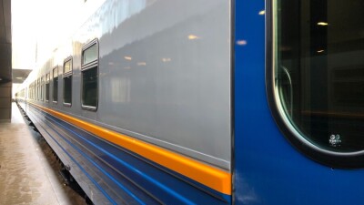 Больше 700 вагонов присоединили к поездам для перевозки пассажиров в новогодний период