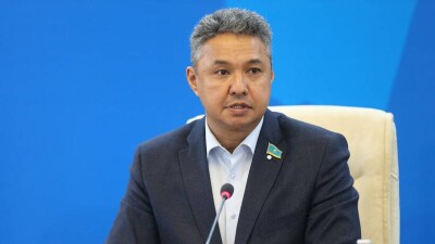 Перуашев: Загоняя малый бизнес под налоговый прессинг, вы не там ищете олигархов