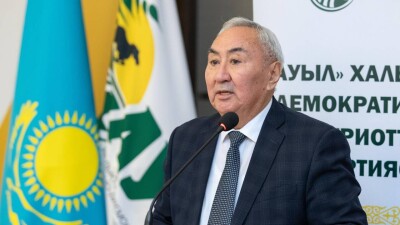 Партия "Ауыл" не будет требовать от Жигули Дайрабаева сдать мандат из-за приговора его сыновьям