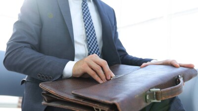 Президент поручил перераспределить функции между уровнями госуправления в 2023 году