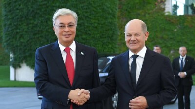 О чём говорили Токаев и Шольц на встрече в формате тет-а-тет