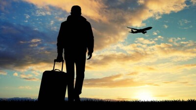 Минтруда Казахстана прогнозирует наплыв рабочих из России осенью