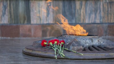 Раздача значков и концерты для ветеранов во дворах их домов: как в Астане отпразднуют 7 и 9 мая