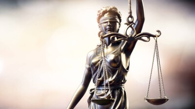 Дело Гульмиры Сатыбалды о незаконном лишении свободы, вымогательстве и самоуправстве направили в суд