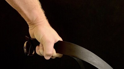 В Алматы задержали подозреваемого в избиении подростка в гостинице на Шымбулаке