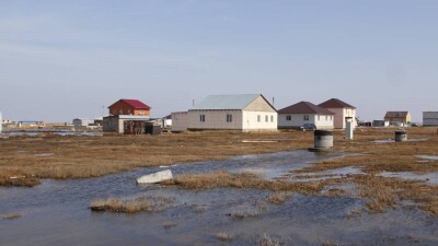 Паводки в Казахстане: сколько людей ещё ждут возвращения домой