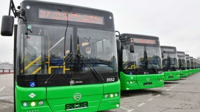 Коммунальный автопарк Алматы получил 37 новых газовых автобусов, часть из них запустят на 34-й маршрут