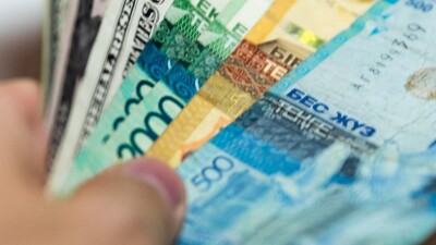 Как изменился курс доллара на бирже 2 августа