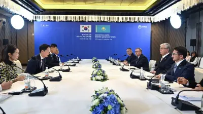Токаев предложил Hanwha Group использовать Казахстан как технологическую платформу для выхода на рынки ЦА