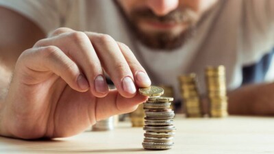 Выгодно ли переводить пенсионные накопления управляющим компаниям