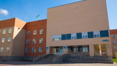 Конфискованные у коррупционеров 100 млрд тенге начнут использовать для строительства школ с ноября