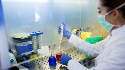 Британский штамм установили в 30% образцов коронавируса, выявленных в Казахстане в апреле